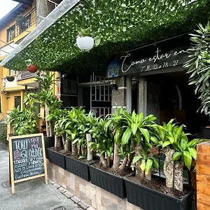 egos-pop-hostel.colombiamedellinhotels.com/