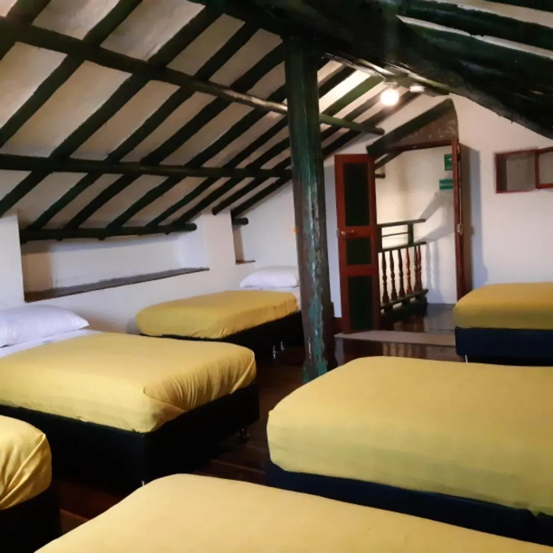 Cedron Hostel Bogota 0*,